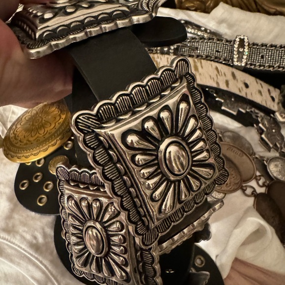 Shyanne concho belt - Picture 4 of 8